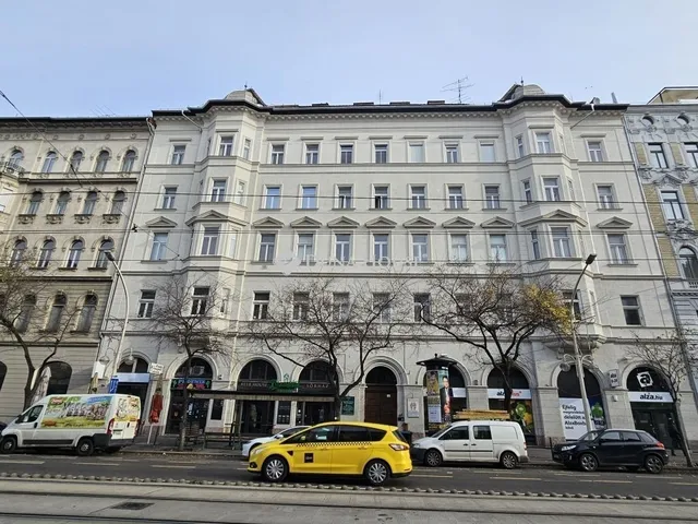 Eladó lakás Budapest VIII. kerület 192 nm
