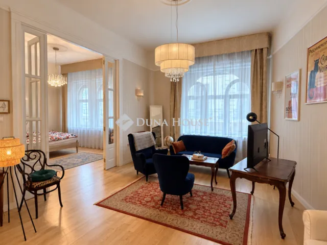 Eladó lakás Budapest V. kerület 102 nm