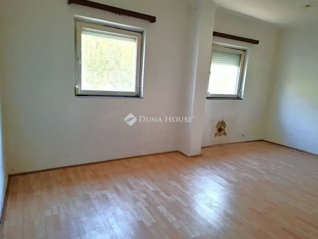 Eladó ház Budapest XVIII. kerület, Újpéteritelep 103 nm