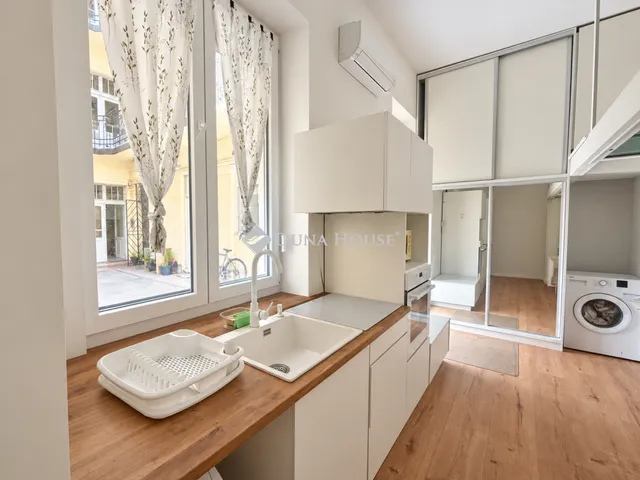 Eladó lakás Budapest VIII. kerület, Corvin negyed 25 nm