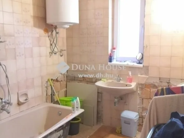 Eladó ház Dunaharaszti 300 nm