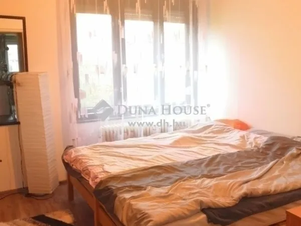 Eladó ház Dunaharaszti 300 nm