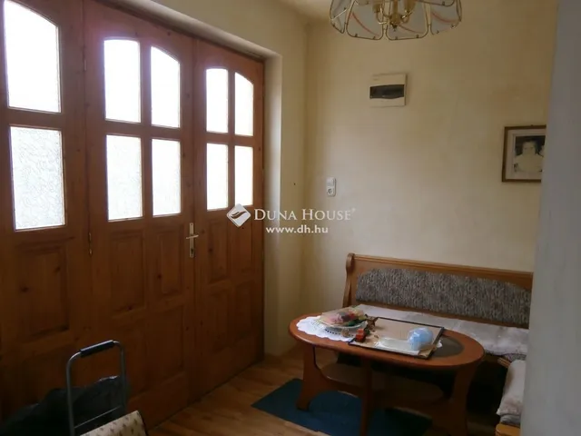 Eladó ház Budapest XVIII. kerület 175 nm
