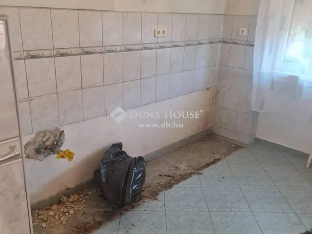 Eladó lakás Vecsés 89 nm