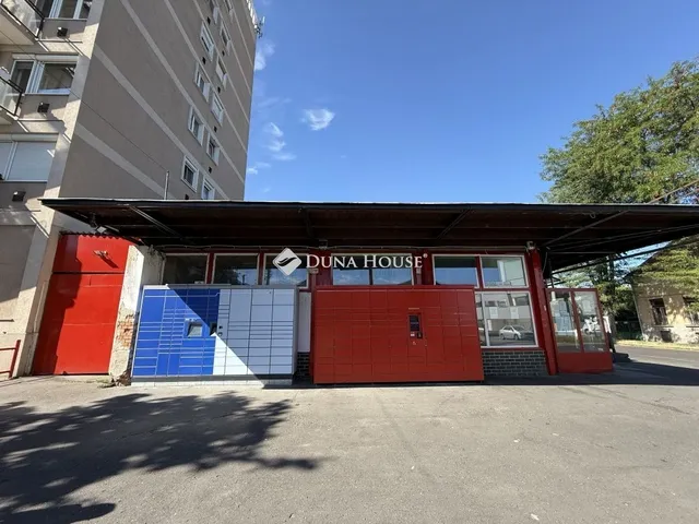 Kiadó kereskedelmi és ipari ingatlan Budapest X. kerület 313 nm