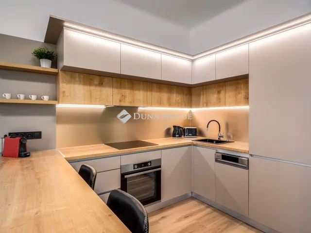 Eladó lakás Budapest IX. kerület 73 nm