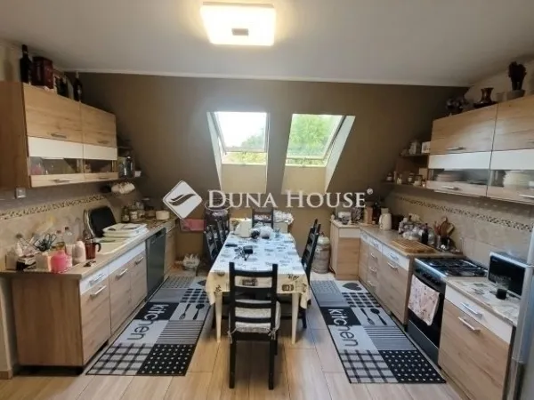 Eladó ház Budapest XVIII. kerület 143 nm