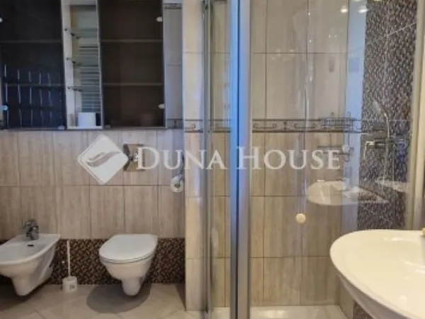 Eladó lakás Budapest X. kerület 79 nm