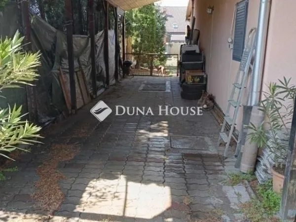 Eladó ház Budapest XVII. kerület 140 nm