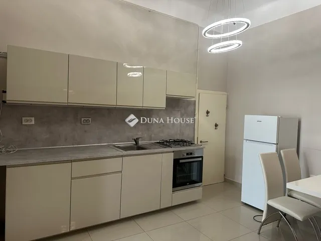 Eladó lakás Budapest XX. kerület 68 nm