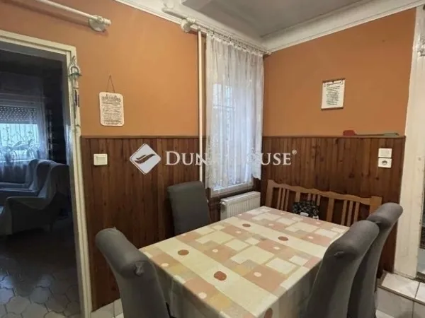 Eladó ház Vecsés 98 nm