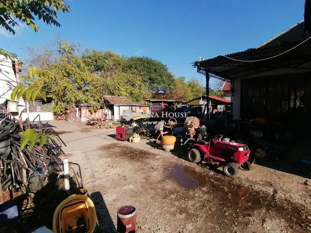 Eladó kereskedelmi és ipari ingatlan Budapest XVII. kerület 150 nm