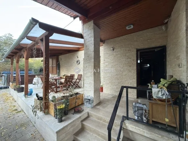 Eladó ház Budapest XVII. kerület 98 nm