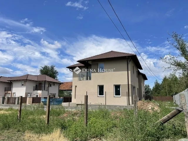 Eladó ház Vecsés 163 nm