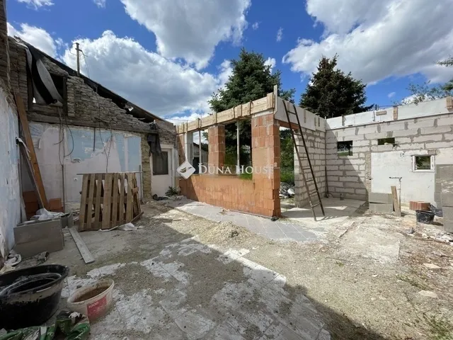 Eladó ház Budapest XXI. kerület 70 nm