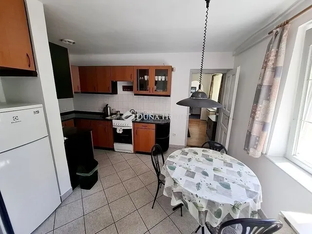 Eladó ház Budapest X. kerület 175 nm