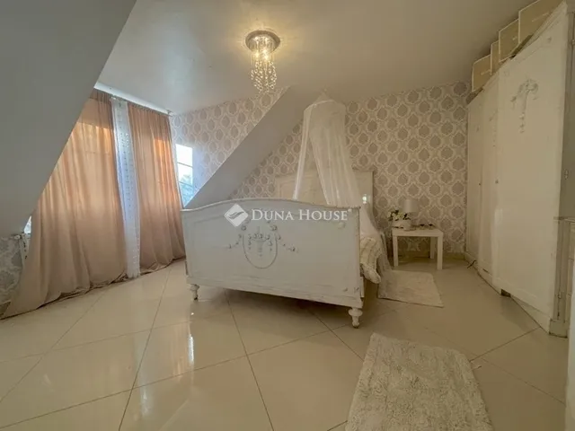 Eladó ház Budapest XIX. kerület 200 nm