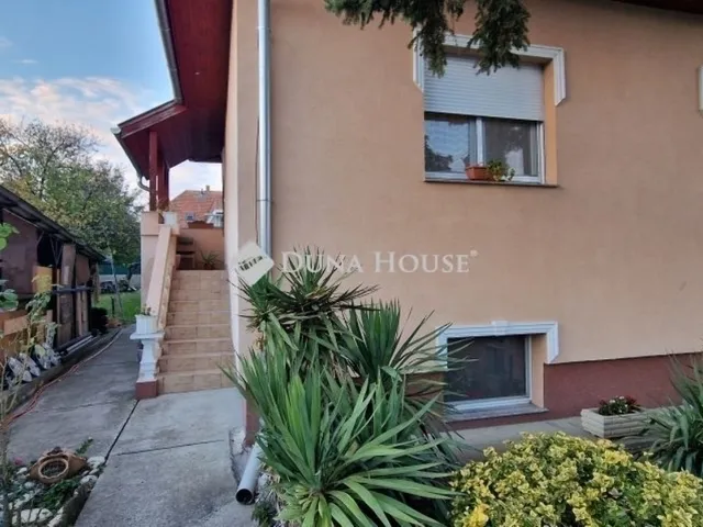 Eladó ház Budapest XVII. kerület 120 nm