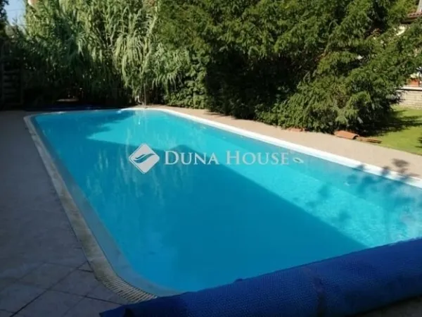 Eladó ház Budapest XX. kerület 220 nm