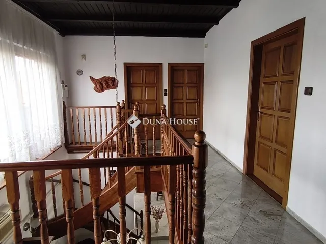 Eladó ház Budapest XX. kerület 220 nm