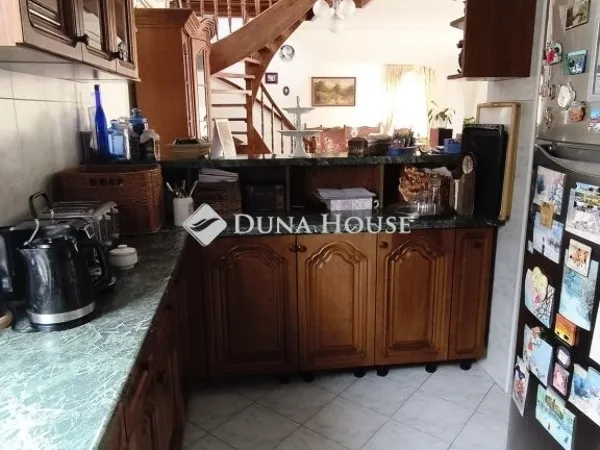 Eladó ház Budapest XX. kerület 220 nm