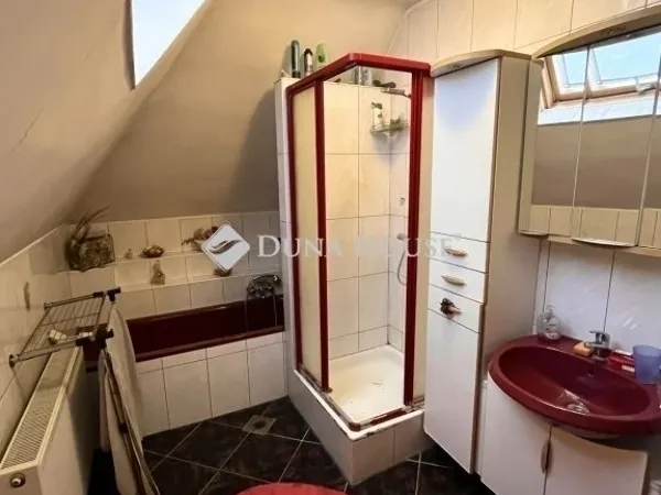 Eladó ház Budapest XVIII. kerület 132 nm