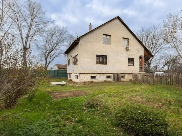 Eladó ház Budapest XVIII. kerület 258 nm