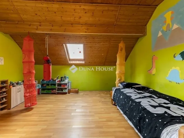 Eladó ház Budapest XVIII. kerület 258 nm