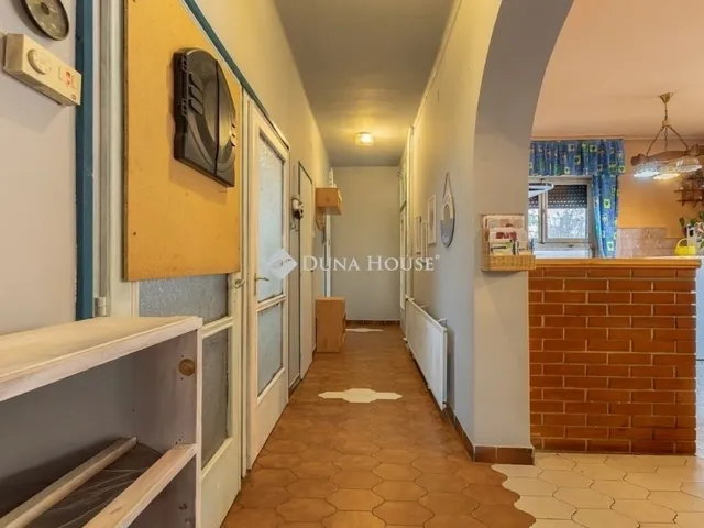 Eladó ház Budapest XVIII. kerület 258 nm