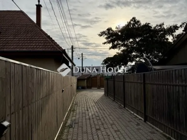 Eladó ház Budapest XVIII. kerület 182 nm