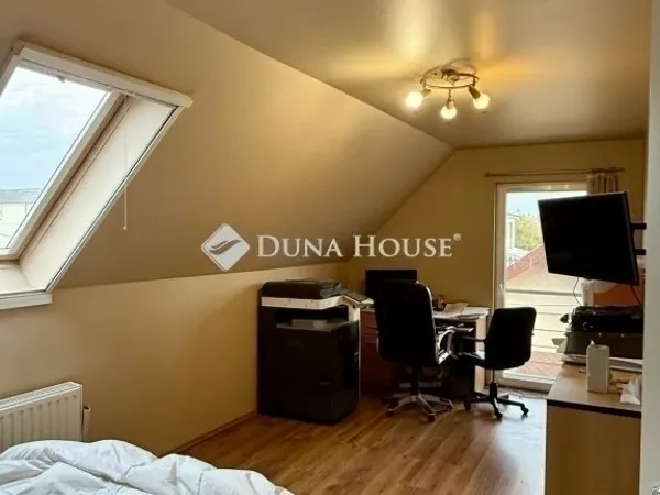 Eladó ház Budapest XVIII. kerület 182 nm