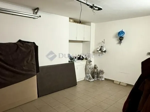 Eladó ház Budapest XVIII. kerület 182 nm