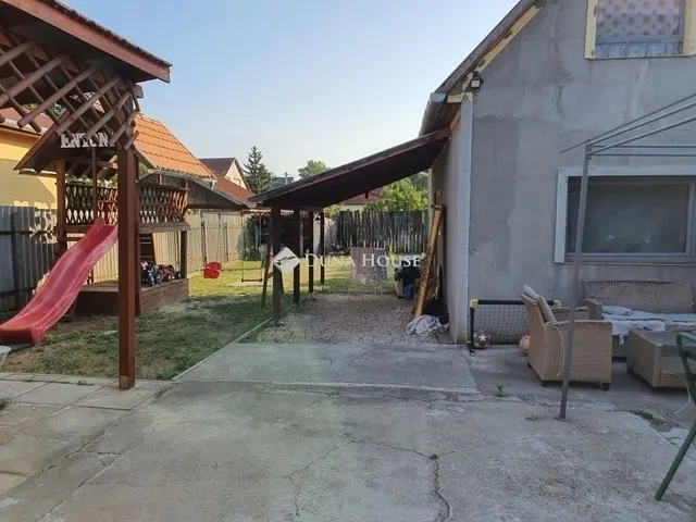 Eladó ház Budapest XVIII. kerület 170 nm