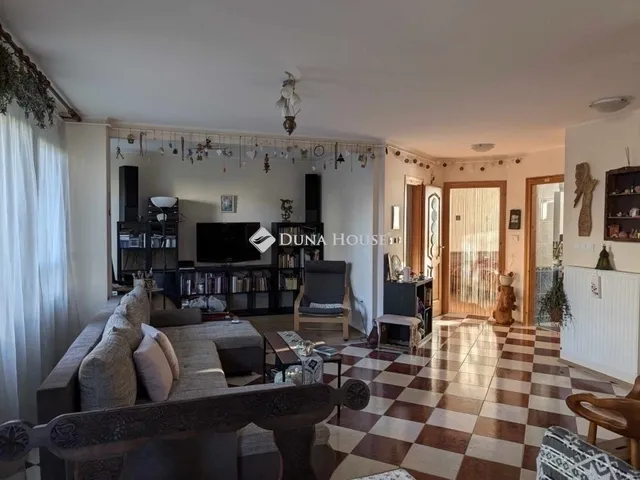 Eladó lakás Budapest XVIII. kerület 78 nm