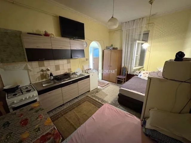 Eladó lakás Budapest X. kerület 25 nm