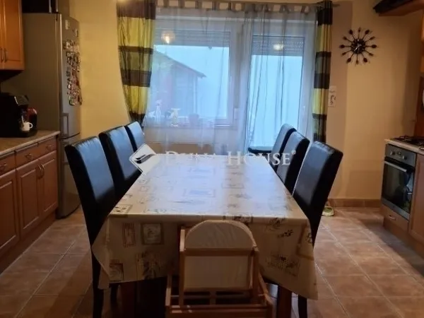 Eladó lakás Budapest XX. kerület 146 nm