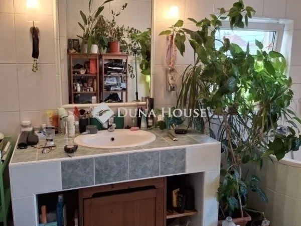 Eladó lakás Budapest XX. kerület 146 nm