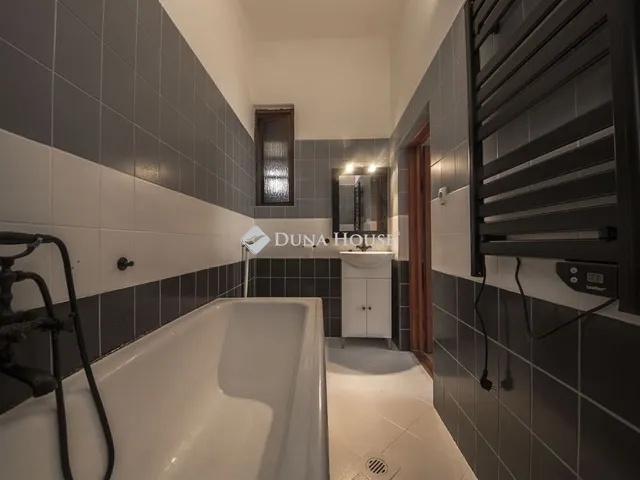 Eladó ház Budapest XX. kerület 73 nm