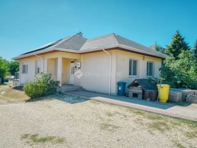 Eladó ház Gyál 109 nm