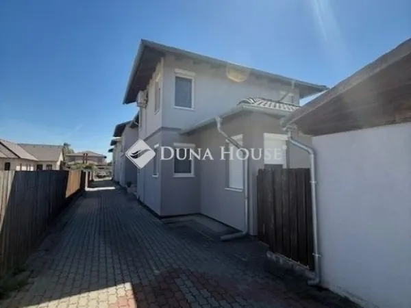 Eladó ház Vecsés 98 nm