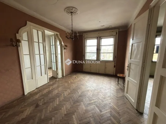 Eladó lakás Budapest XVIII. kerület 117 nm