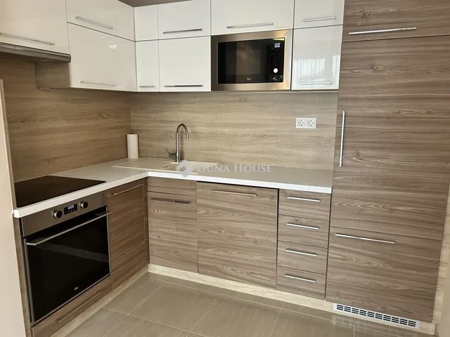 Eladó lakás Budapest XIII. kerület 72 nm