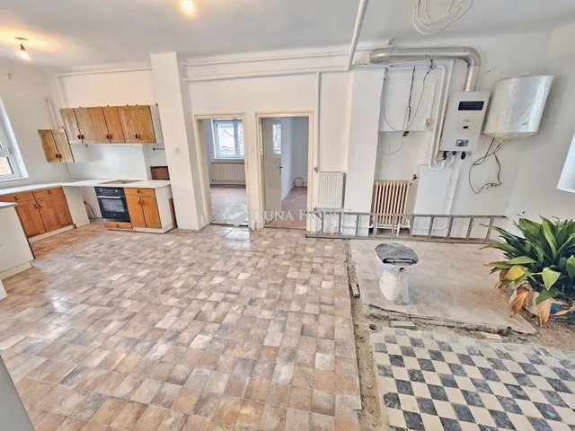 Eladó ház Budapest XVIII. kerület 105 nm