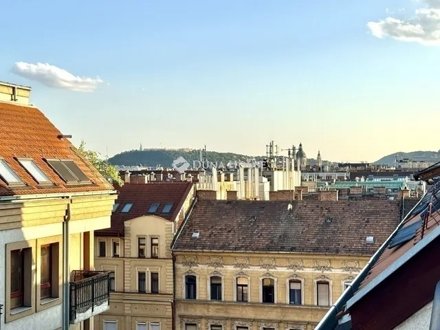 Eladó lakás Budapest VI. kerület 92 nm