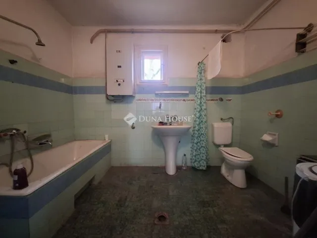 Eladó ház Gyál 88 nm