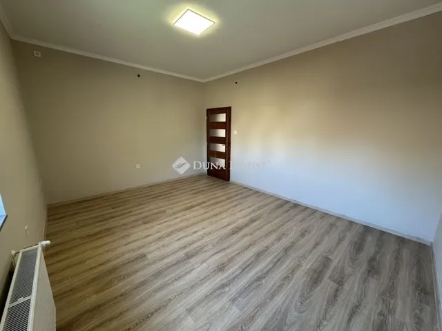 Eladó lakás Budapest XXI. kerület 100 nm