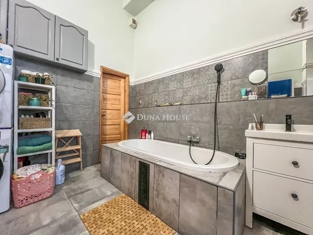 Eladó lakás Budapest X. kerület 60 nm