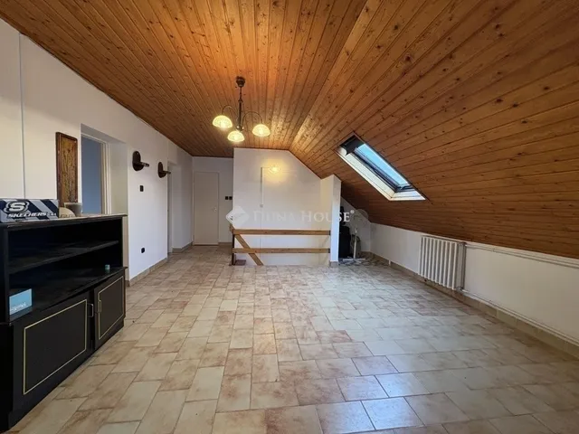 Eladó ház Gyál 220 nm