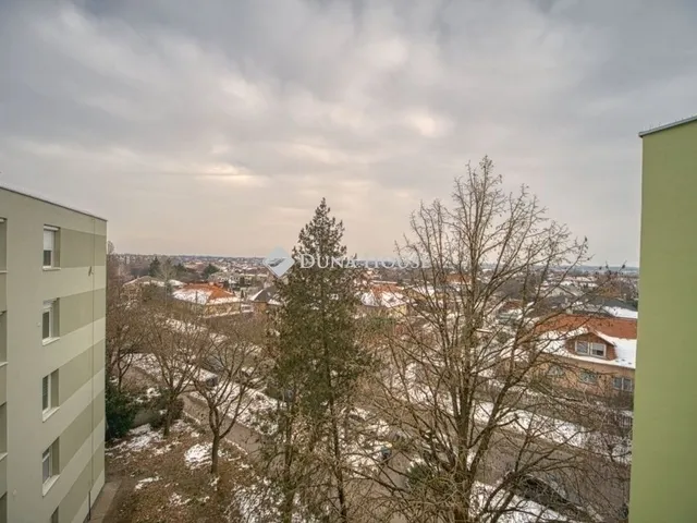 Eladó lakás Budapest XXI. kerület 70 nm