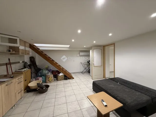 Eladó lakás Budapest XX. kerület 112 nm